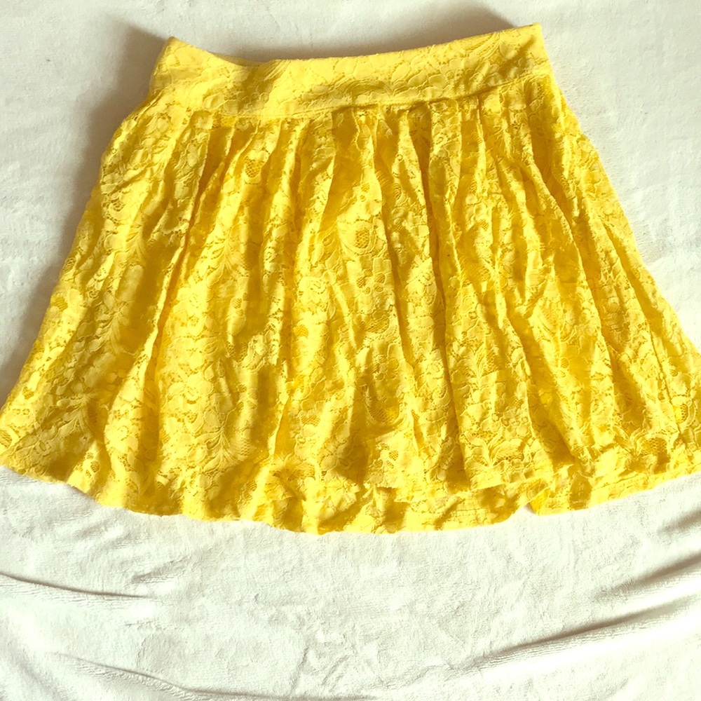 Yellow skirt